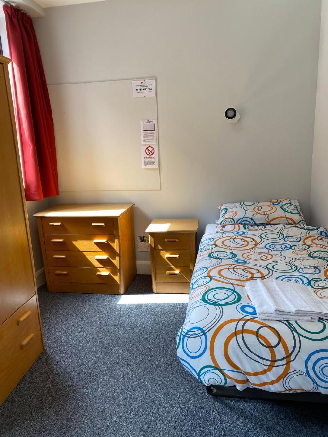 Charming Rooms For Students Only, Cricklewood Lane - Sk Londra Esterno foto