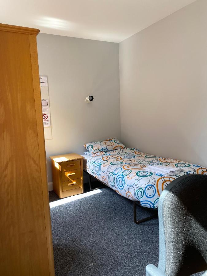 Charming Rooms For Students Only, Cricklewood Lane - Sk Londra Esterno foto