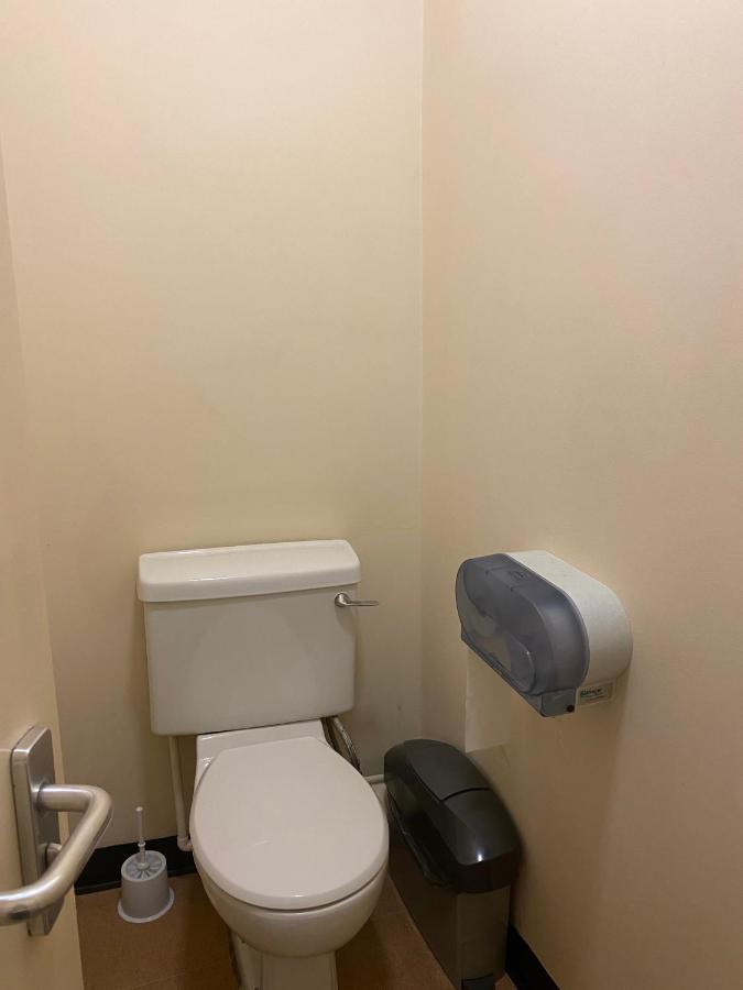 Charming Rooms For Students Only, Cricklewood Lane - Sk Londra Esterno foto